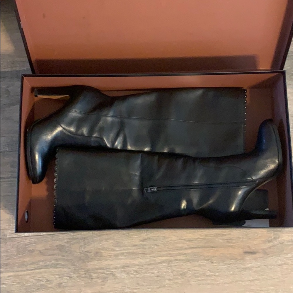 Coach size 8 Jade Soft Shine Calf Black Boot - Picture 2 of 4